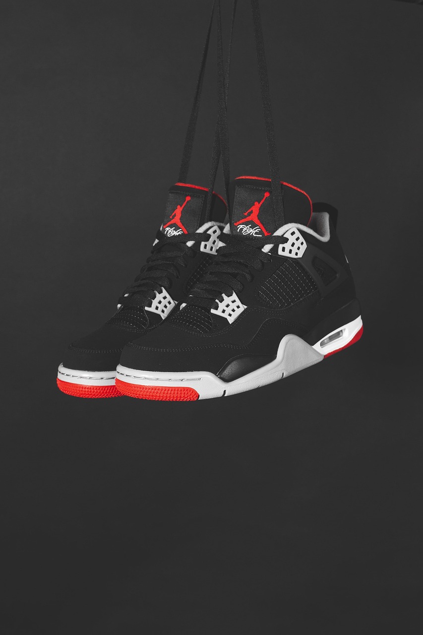 g87183b24af037fb986512602357ba2ac7e38aebfeb48aef0e26f05f30d3d10da6396da84e23f56b14734b224dd2ea0ab21ddefad42c9cb1010f14df59d7e7ac7 1280 4657349 jordan, shoes, nike, sports, athlete, footwear, sneaker, athletic, pair, casual, accessories, style, youth, fashion, basketball, nike, nike, nike, nike, nike